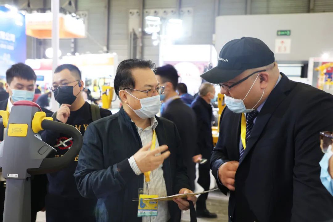 【西林叉車】走,跟我一起去看2020BaumaCHINA寶馬展(圖7) 【西林叉車】走,跟我一起去看2020BaumaCHINA寶馬展(圖4)